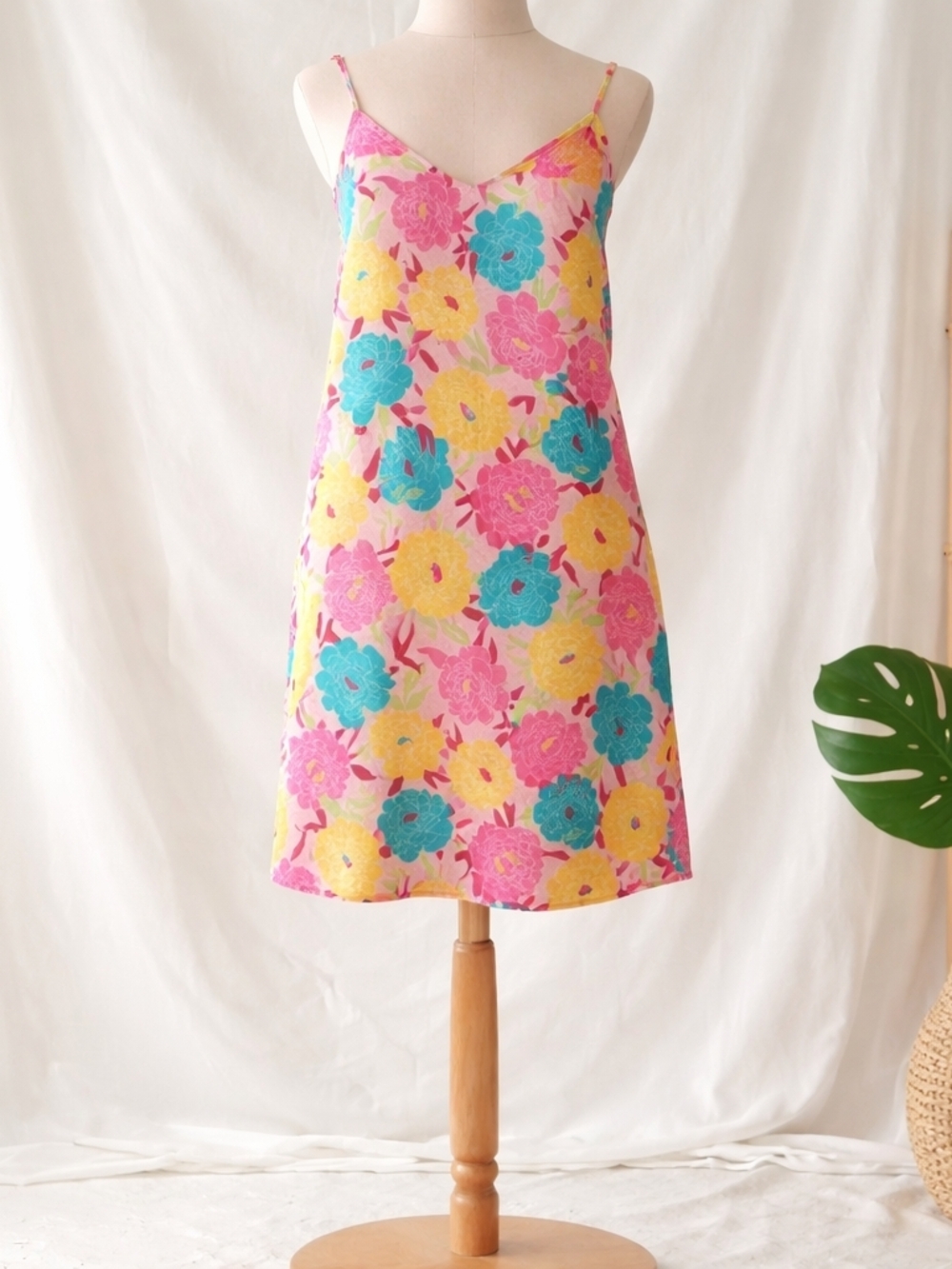 Positive Attitude Pastel  Floral Slip Mini Dress  Size 14  Shift Dress